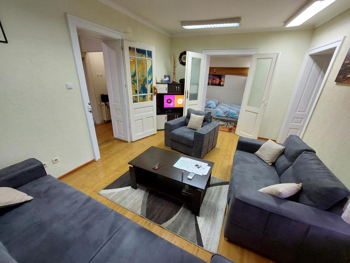Bukoleon Apartment Belgrad Exteriör bild