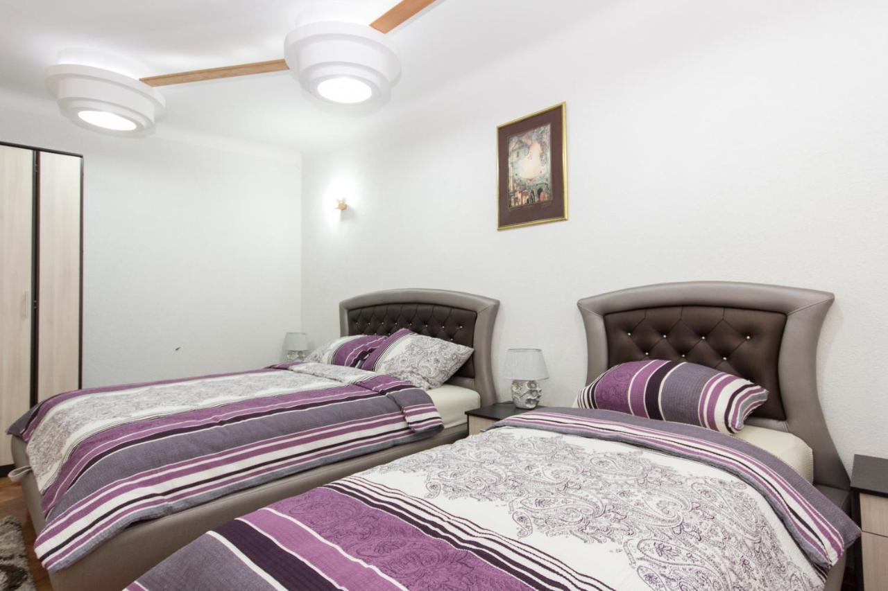 Bukoleon Apartment Belgrad Exteriör bild