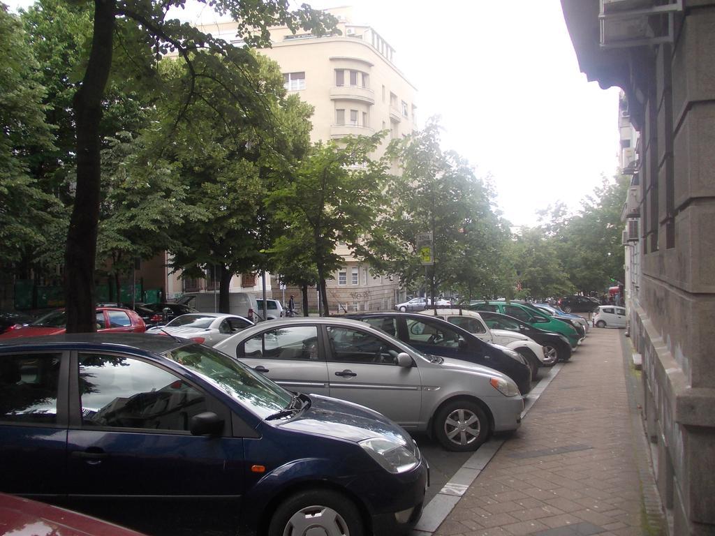 Bukoleon Apartment Belgrad Exteriör bild